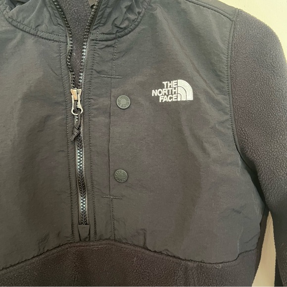 The North Face fleece quarter zip pullover - Picture 6 of 6